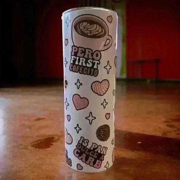 Chisme Book - Picture 2 of 2